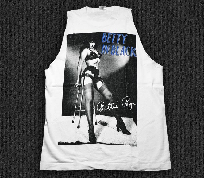 Rock 'n' Roll T-shirt - Betty Page In Black