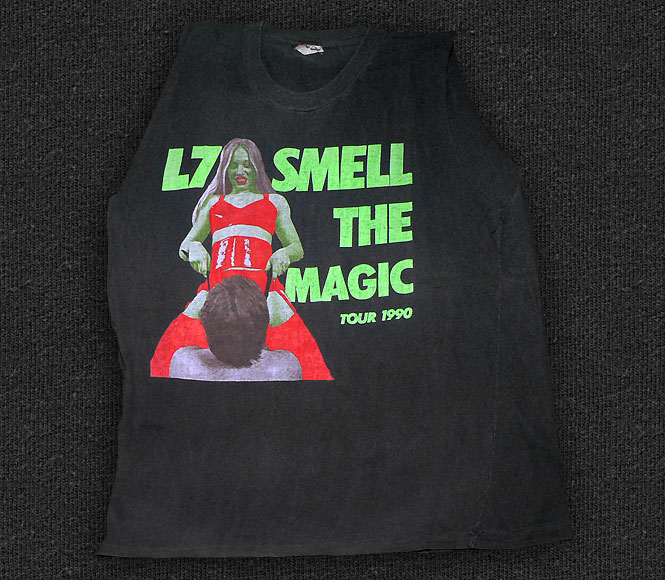 Rock 'n' Roll T-shirt - L7-Smell The Magic